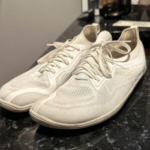 Vivo Barefoot Men's Knit Sneakers in Cream/Off-White